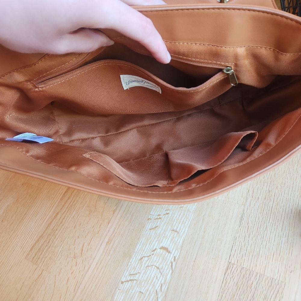 Nwot Universal Thread Handbag/Crossbody - image 7